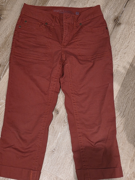 Faded Glory Pants - Faded Glory Rust Capri Pants Cuffed Hem Size 4 Cotton Stretch